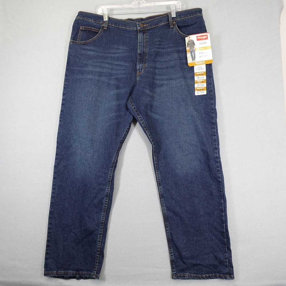 Wrangler Jeans Mens 42x30 Blue Five Star Relaxed Fit Flex Denim Casual